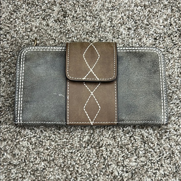 Justin Brown Wallet - Picture 1 of 4